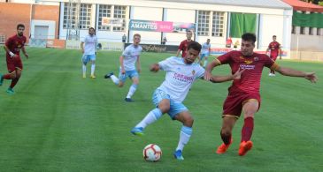 El CD Teruel disputa en Sariñena la tercera cita de su pretemporada