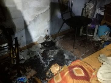 Ampliación: Una mujer herida por inhalación de humo en el incendio de una vivienda en Utrillas