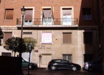 El IAJ invertirá 400.000 euros en diferentes obras en el Centro Social de Teruel y en su sede y residencia de Zaragoza