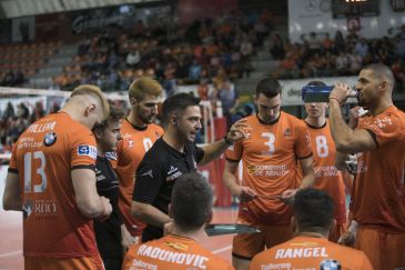 Fernando Muñoz cuenta con cuatro jugadores del CV Teruel para el equipo nacional