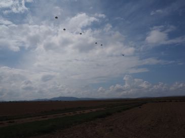 El entorno de Caudé, campo de maniobras en el curso de Transporte Aéreo Europeo