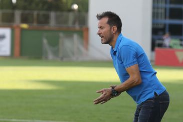 El entrenador del CD Teruel, Dani Aso, después del empate ante el Castellón: “En el futuro recordaré este partido tanto como el del ascenso”