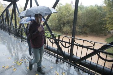 La lluvia deja aisladas a 30 personas y afecta a infraestructuras en la provincia de Teruel
