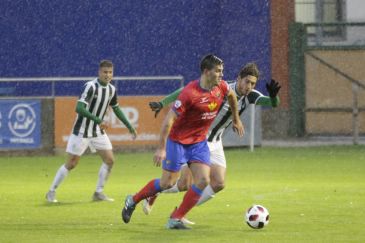 La vuelta de Juanma destaca en la convocatoria para recibir al Roda esta tarde en la eliminatoria previa de la Copa Federación del CD Teruel
