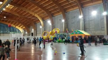 Casi 2.000 niños y jóvenes asistieron al Centro de Ocio Joven y al Palacio de Exposiciones en su primer fin de semana a pleno rendimiento