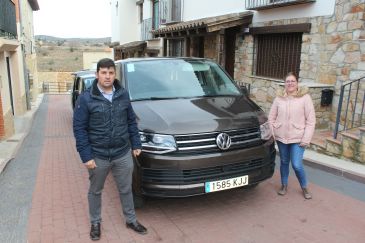 Gúdar-Javalambre y Maestrazgo potencian el transporte en el medio rural con la compra de vehículos para taxis