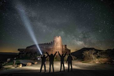 Las privilegiadas Miradas al Cielo del fotógrafo turolense Santi Albertos