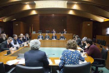 Renovables, hidrógeno y arcillas son las bazas de Teruel ante el cierre de la térmica de Andorra