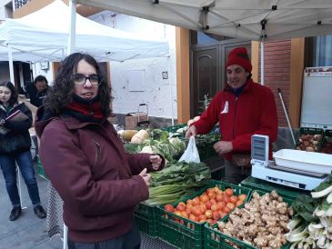 Agroecológico y local, el mercado de Andorra que apuesta por el kilómetro 0