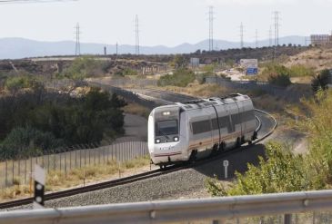 Los proyectos de Adif no licitados todavía en la línea de Teruel sufrirán retrasos