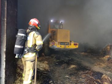 Incendio sin consecuencias en una paridera de Utrillas