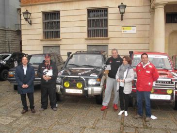 Un total de 54 vehículos clásicos parten desde Teruel en una nueva etapa del VI Spain Classic Raid