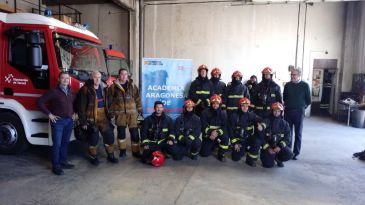 Sesenta bomberos se forman en Teruel en técnicas para incendios de interiores