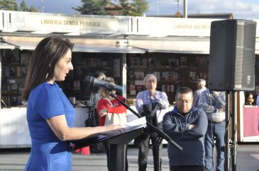 Nerea Riesco, escritora: “No podemos prohibir libros, sino educar a nuestros hijos en una conciencia crítica”