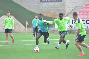 El CD Teruel se juega en Cornellá a las 18:00 horas seguir en Segunda B