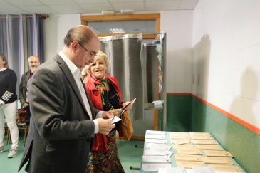 Escrutinio al 90%: PP, Cs, PAR y Vox pueden gobernar en Aragón al sumar 34 escaños, la mayoría absoluta