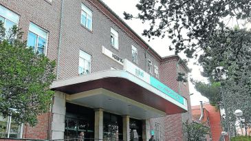 El ascensor del hospital Obispo Polanco que lleva más de un año estropeado será renovado