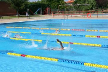 La piscina de San León abre este viernes y la de San Fernando, el 19