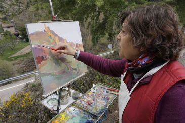 Joaquina Sánchez Dato, becaria de Pintura de la Fundación Santa María:  “Entrar en Albarracín y ver su color es entrar en un mundo de inspiración