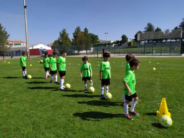 El I Football Camp Calamocha prepara a la cantera del Jiloca