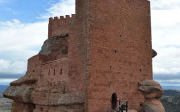 Comienzan los trabajos de la mejora y conservación del Castillo de Peracense