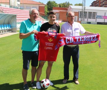 Luis Hernáiz llega a Pinilla como uno de los futbolistas determinantes en el juego ofensivo del CD Teruel