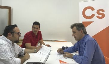 Cs reclama que los turolenses puedan disponer de tres trayectos diarios de ida y otros tres de vuelta con el autobús a Madrid