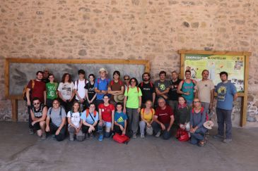 Afloran nuevas huellas de dinosaurio en el yacimiento Camino El Berzal de El Castellar