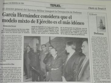 Hemeroteca: de Gobierno Militar a Subdelegación de Defensa; y entre tanta tropa, una mujer