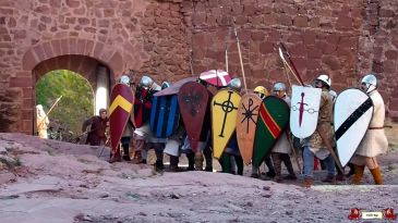 El castillo de Peracense acogerá este fin de semana el XIII Encuentro Medieval