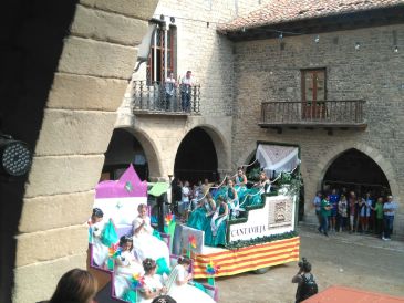 Cantavieja afronta el final de unas fiestas con el toro como protagonista