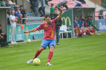 El CD Teruel se impone en el derbi provincial al Calamocha (4-0)