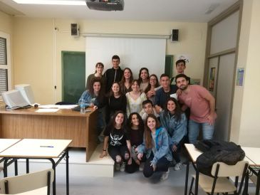 Alumnos de Psicología imparten talleres en centros escolares