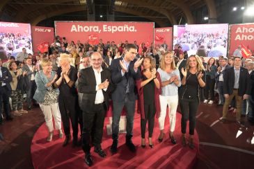 Pedro Sánchez anuncia la licitación del estudio informativo del corredor Cantábrico-Mediterráneo en un acto electoral de precampaña
