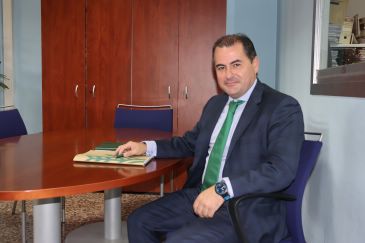 David Gutiérrez Díaz, nuevo director general de Caja Rural de Teruel: “La entidad podría volver a generar beneficios este año a pesar de las dificultades”