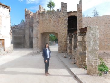 Manzanera restaura las torres del portal de Abajo y la muralla para hacerlas visitables