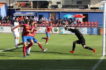 La UD Barbastro tratará de asaltar el fortín rojillo de campo Pinilla