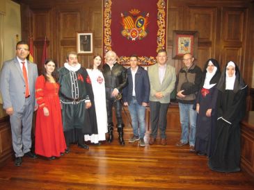 Siglo XIII Teatro pone en escena Don Juan Tenorio el 1 de noviembre a las puertas del Ayuntamiento de Teruel