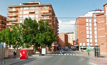 Un carril de la avenida Aragón de Teruel, tres días cortado de forma intermitente por obras de canalización de gas