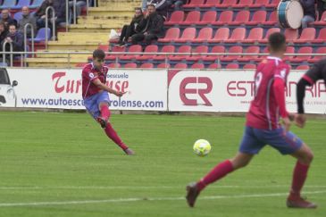 El CD Teruel pierde en Brea por la mínima y cede el liderato de la Tercera aragonesa