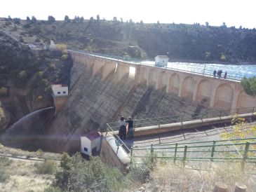 El Arquillo pierde dos hectómetros cúbicos de agua respecto a 2018, pero está al 80% de su capacidad