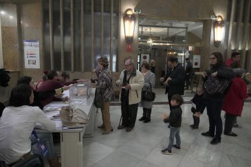 El PSOE gana en Aragón y Cs cede sus diputados al PSOE, PP y Teruel Existe