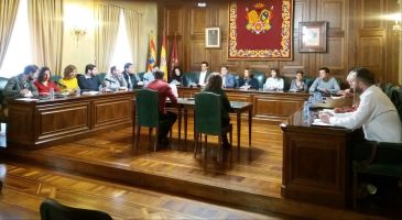 El concejal Francisco Blas, de Cs, se despide en el pleno del Ayuntamiento de Teruel