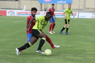 Un gol de Borja Romero lleva al CD Teruel a la victoria en el Nuevo Los Olmos