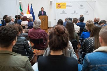 El presidente de la Junta de Extremadura: “En la Cámara Baja no puede estar un partido que se llame Teruel Existe, se está representando a España”