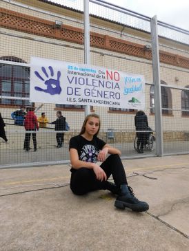 María Elena Raducan, rapera: “Cualquiera puede hacer reguetón, pero expresar la realidad con el rap es difícil”