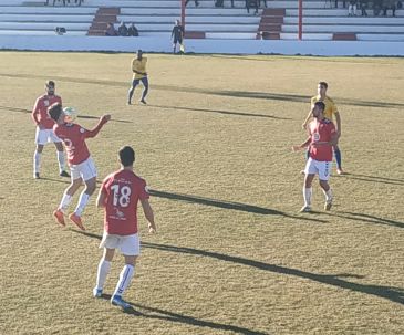 El Calamocha CF tropieza con el el colista y no pasa del empate