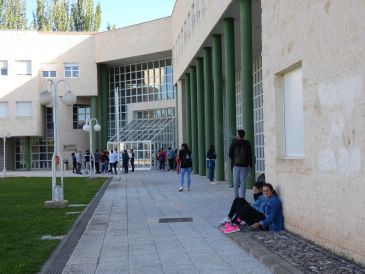 La Facultad de Ciencias Sociales y Humanas convoca un premio artístico para promover la sostenibilidad