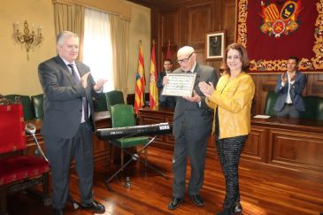 Teruel rinde homenaje al experto sobre los Amantes y poeta Gregorio A. Gómez en su 90 cumpleaños