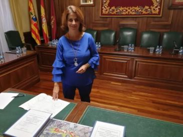 La alcaldesa de Teruel le pide a Lambán que dé ejemplo y descentralice alguna consejería de la DGA